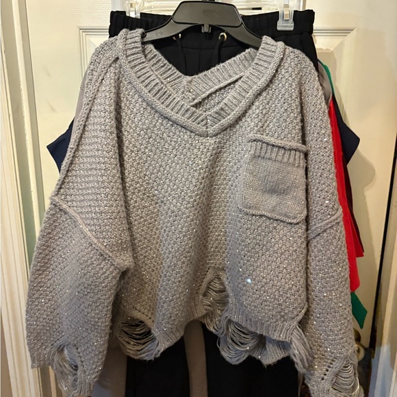 Pol sweater - Picture 1 of 2